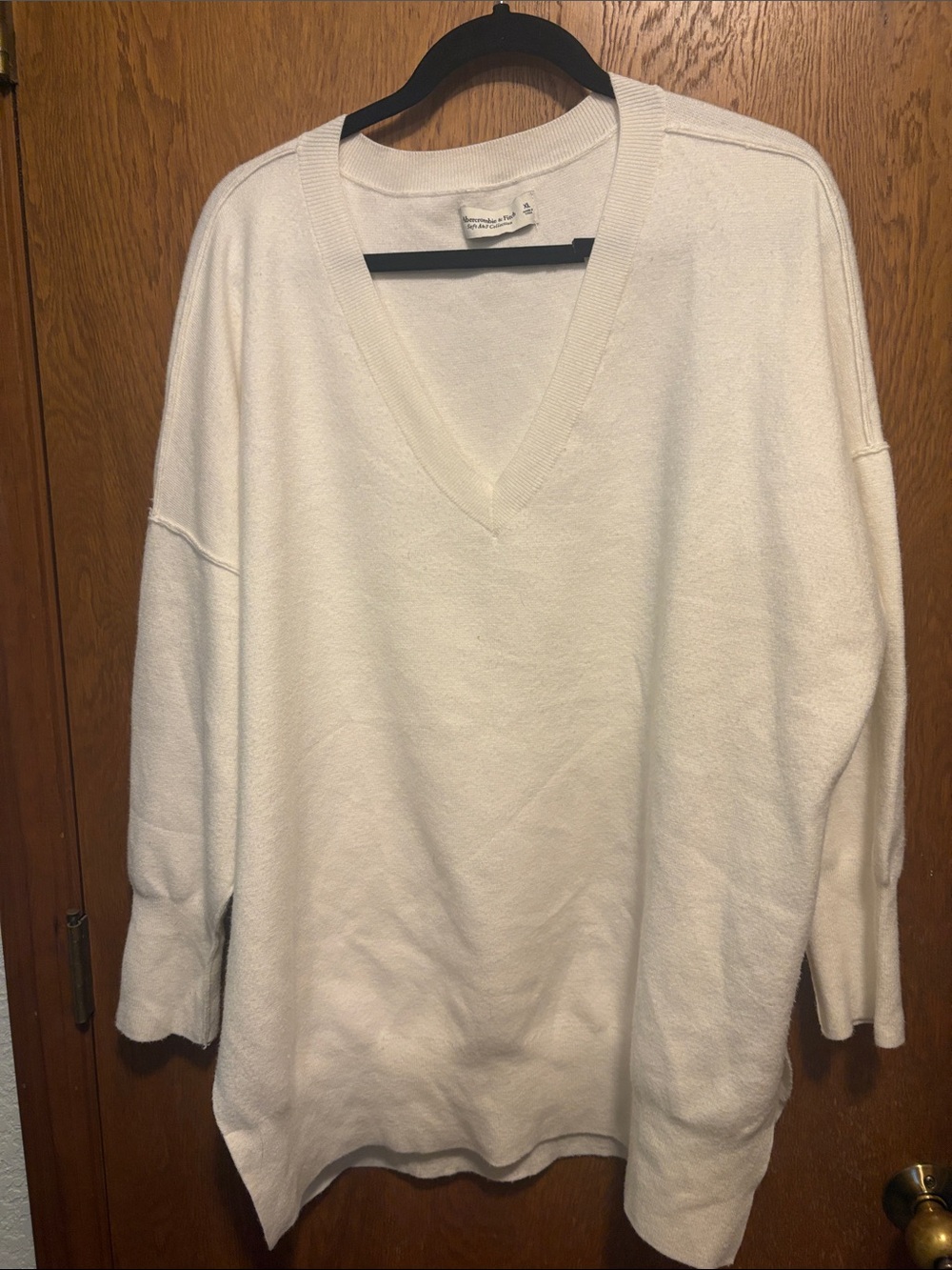 Abercrombie & Fitch soft ANF collection V-neck sweater size XL women’s